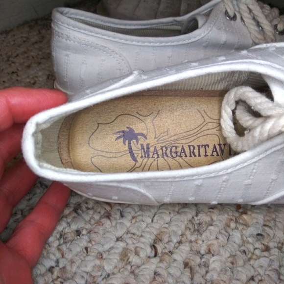 Margaritaville Dream Catcher White Slub Canvas Memory Foam Insole Sneakers - Picture 5 of 9